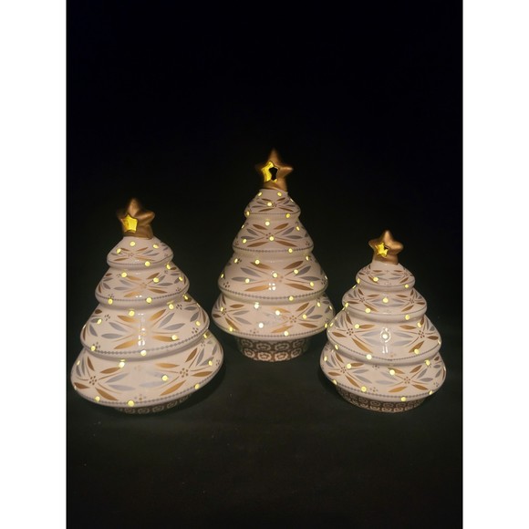 Temptations By Tara Light-up Christmas Trees - Picture 6 of 10